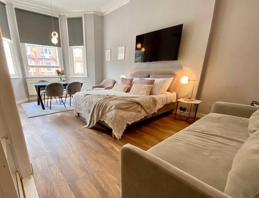 Studio For 3 Near Regents Park N5 London Exterior photo
